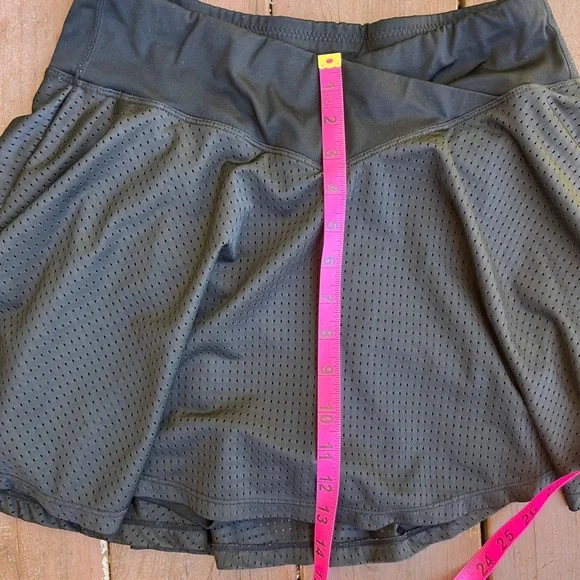 Black Tennis Skirt - Picture 7 of 7